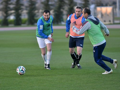 UEFA-nın Bakıda seminarı və Olimpiya Stadionunda futbol - FOTOLAR