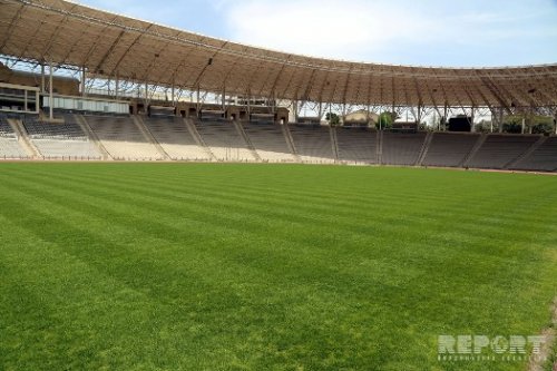 Respublika stadionu yaşıllaşdı - FOTOLAR