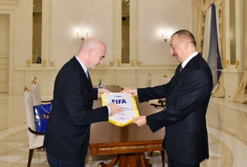 FİFA prezidenti: "Azərbaycan futbol ölkəsidir" - FOTOLAR