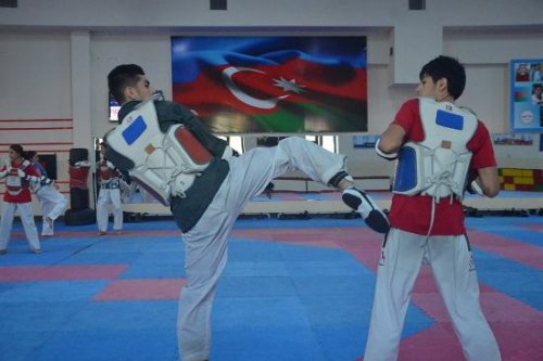 Taekvondoçularımızın olimpiada hazırlıqları - FOTOLAR