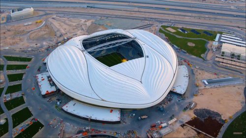 Ərəblər çalma görkəmli stadion açdı - FOTOLAR