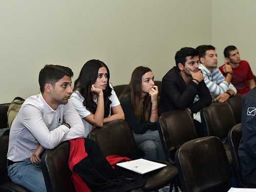 Mətbuat nümayəndələri üçün seminar - FOTOLAR