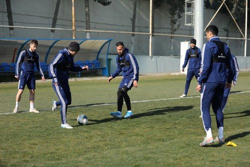 "Qarabağ" "Sumqayıt" üçün başladı - FOTOLAR