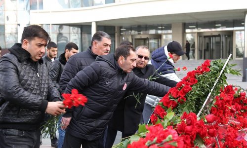 Milli üzvləri və klublarımız Xocalı qurbanlarını yad etdi - FOTOLAR