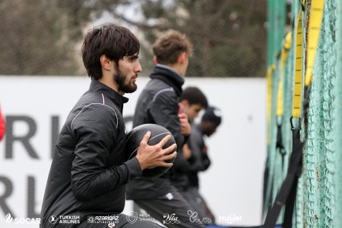 "Neftçi" Samir Abasovla ilk məşqinə çıxdı - FOTOLAR