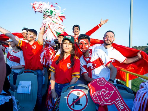 Bakıda personajların növbəti paradı - FOTOLAR