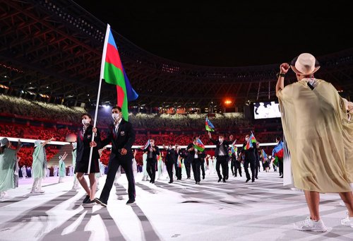 Tokio olimpiadasının məşəli alovlandırıldı - YENİLƏNDİ