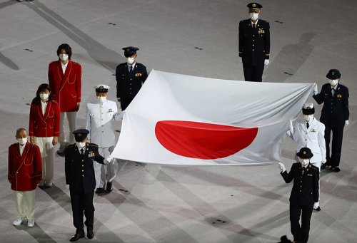 Tokio olimpiadasının məşəli alovlandırıldı - YENİLƏNDİ