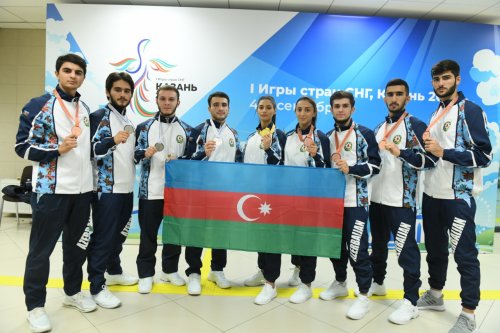 Son gün medalçılarımız mükafatlandırıldı - FOTOLAR