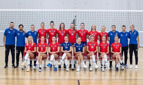 Millimizin voleybolçusu Macarıstanda kubok qazandı