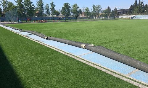 Tovuz şəhər stadionunun ot örtüyü yenilənir - FOTOLAR