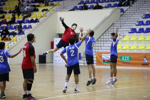 Azərbaycan çempionatında növbəti oyunlar