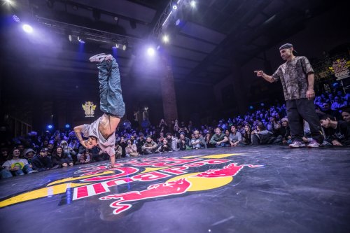 "Red Bull" Bakıda breykdans yarışı keçirdi - FOTOLAR