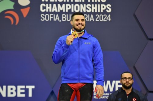 Atletimiz Avropa çempionu oldu - FOTOLAR