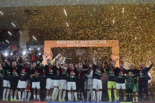 Millimizin futbolçusu Albaniya çempionu oldu - FOTOLAR