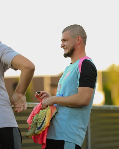 "Sabah"ın yeni baş məşqçisi futbolçulara reqbi oynatdı - FOTOLAR