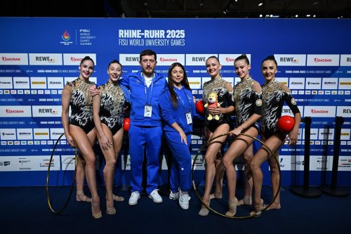 Gimnastlarımız qızıl medalla başladı - FOTOLAR