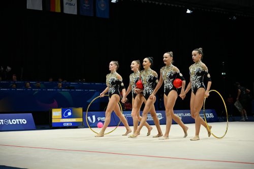 Gimnastlarımız qızıl medalla başladı - FOTOLAR