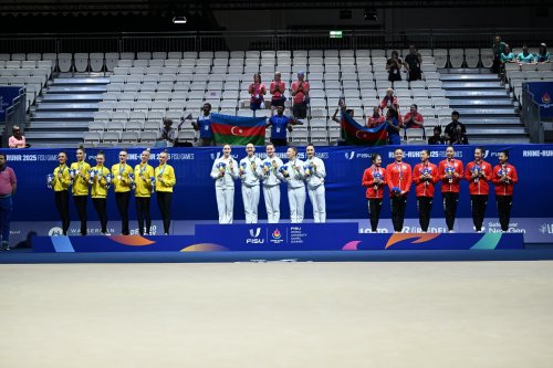 Gimnastlarımız qızıl medalla başladı - FOTOLAR