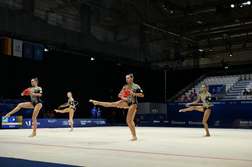 Gimnastlarımız qızıl medalla başladı - FOTOLAR