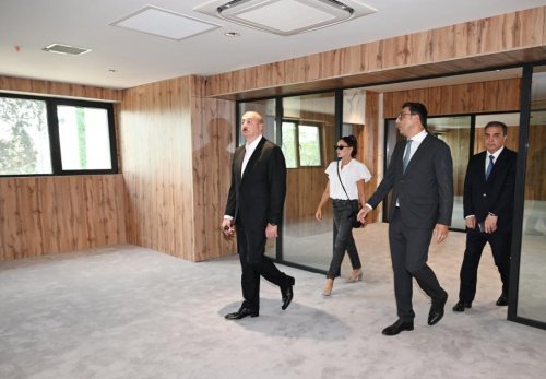 Prezident və xanımı Gəncə stadionunda - FOTOLAR