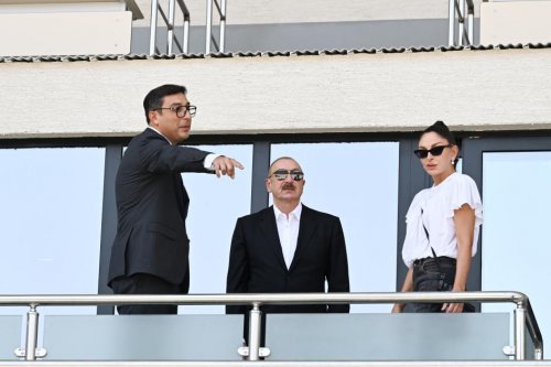 Prezident və xanımı Gəncə stadionunda - FOTOLAR