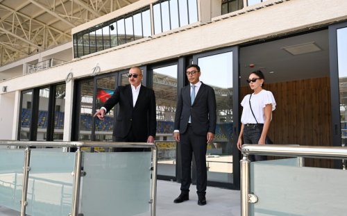 Prezident və xanımı Gəncə stadionunda - FOTOLAR
