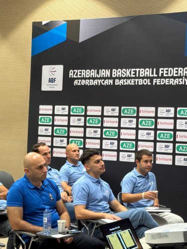 Hakimlər üçün seminar keçirildi - FOTO