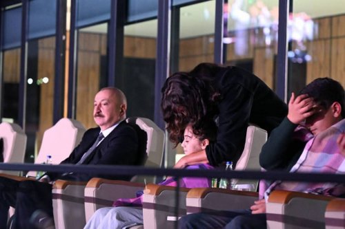 Gəncə Stadionunda MDB Oyunları üçün möhtəşəm açılış - YENİLƏNDİ - FOTOLAR Gəncə Stadionunda MDB Oyunları üçün möhtəşəm açılış - YENİLƏNDİ - FOTOLAR