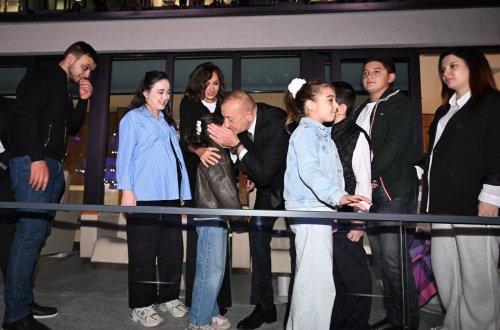 Gəncə Stadionunda MDB Oyunları üçün möhtəşəm açılış - YENİLƏNDİ - FOTOLAR Gəncə Stadionunda MDB Oyunları üçün möhtəşəm açılış - YENİLƏNDİ - FOTOLAR