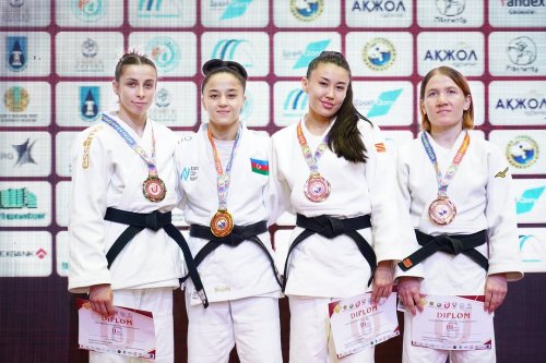 Cüdoçularımız Qazaxıstanda 6 medal qazandı - FOTOLAR