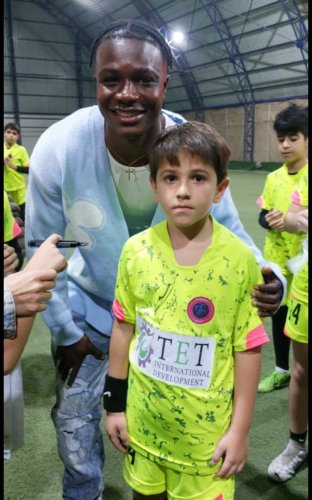 Emmanuel Addai azərbaycanca danışdı - VİDEO - FOTOLAR Emmanuel Addai azərbaycanca danışdı - VİDEO - FOTOLAR