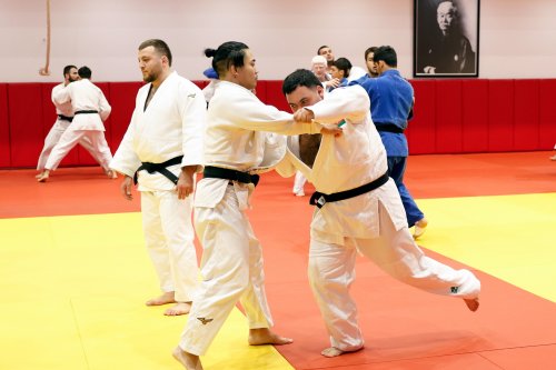 Olimpiya çempionlarımız və paracüdoçular eyni tatamidə - FOTOLAR Olimpiya çempionlarımız və paracüdoçular eyni tatamidə - FOTOLAR