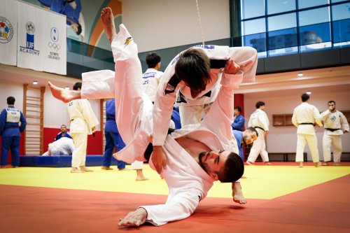 Olimpiya çempionlarımız və paracüdoçular eyni tatamidə - FOTOLAR Olimpiya çempionlarımız və paracüdoçular eyni tatamidə - FOTOLAR