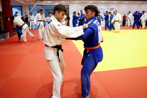 Olimpiya çempionlarımız və paracüdoçular eyni tatamidə - FOTOLAR Olimpiya çempionlarımız və paracüdoçular eyni tatamidə - FOTOLAR