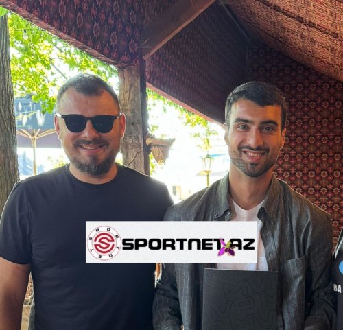 Emrelinin meneceri: "Mahirin qızıl ürəyi var, belə etməməlidir" - MÜSAHİBƏ Emrelinin meneceri: "Mahirin qızıl ürəyi var, belə etməməlidir" - MÜSAHİBƏ