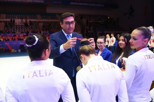 Avropa çempionatı: Gimnastlarımız finalda - FOTOLAR Avropa çempionatı: Gimnastlarımız finalda - FOTOLAR