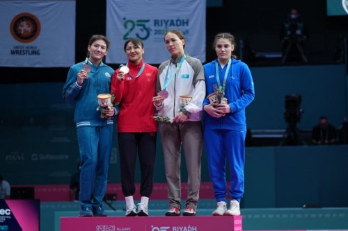 Güləşçilərimizdən İslamiadada daha 3 medal - FOTOLAR