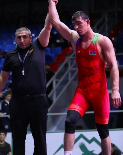 Güləşçilərimiz Rusiyada medallar qazandı - FOTOLAR