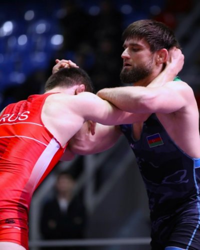 Güləşçilərimiz Rusiyada medallar qazandı - FOTOLAR