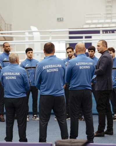 Boksçularla dünya çempionatı öncəsi görüş - FOTOLAR Boksçularla dünya çempionatı öncəsi görüş - FOTOLAR