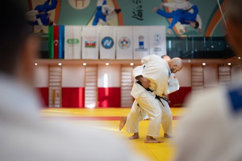 Azərbaycan çempionatı öncəsi hakimlər bir arada - FOTO Azərbaycan çempionatı öncəsi hakimlər bir arada - FOTO