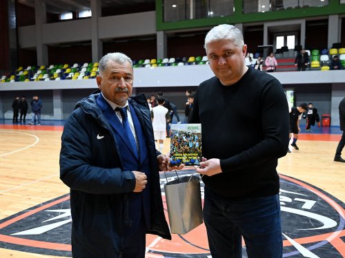 AFFA rəhbərliyi cənubda "Xəzər Lənkəran" stadionundan başqa hər yeri gəzdi - FOTOLAR