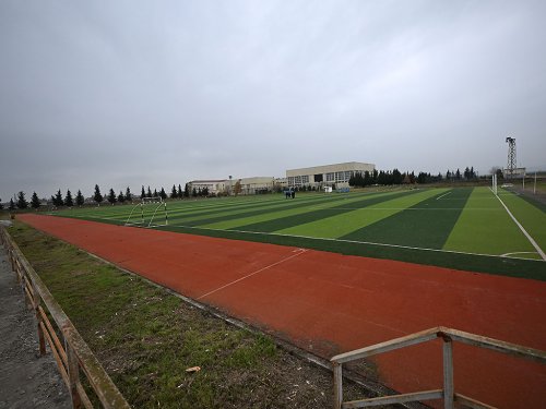 AFFA rəhbərliyi cənubda "Xəzər Lənkəran" stadionundan başqa hər yeri gəzdi - FOTOLAR