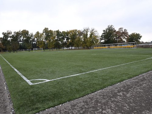 AFFA rəhbərliyi cənubda "Xəzər Lənkəran" stadionundan başqa hər yeri gəzdi - FOTOLAR