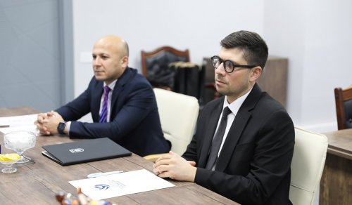 "Neftçi"dən Əməkdaşlıq Memorandumu - FOTOLAR "Neftçi"dən Əməkdaşlıq Memorandumu - FOTOLAR