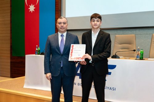 Sahil Babayev görüş keçirdi, boksçuları təltif etdi - FOTOLAR