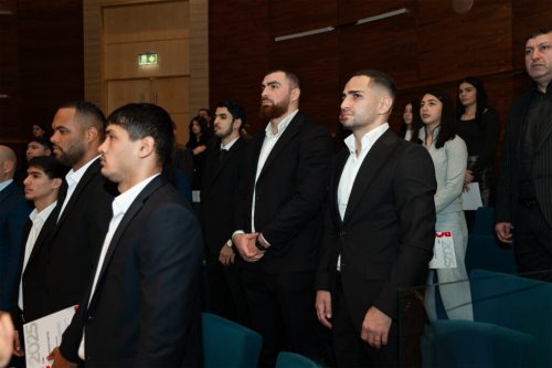 Sahil Babayev görüş keçirdi, boksçuları təltif etdi - FOTOLAR