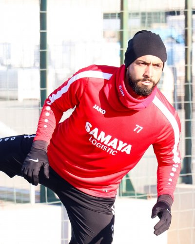 "Araz-Naxçıvan" 12 futbolçu ilə başladı - FOTOLAR "Araz-Naxçıvan" 12 futbolçu ilə başladı - FOTOLAR