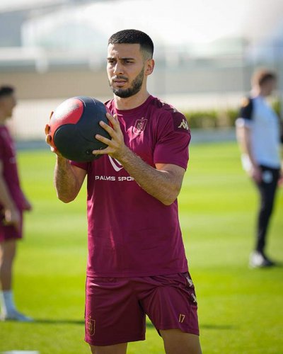 "Neftçi" BƏƏ toplanışına başladı - FOTOLAR "Neftçi" BƏƏ toplanışına başladı - FOTOLAR